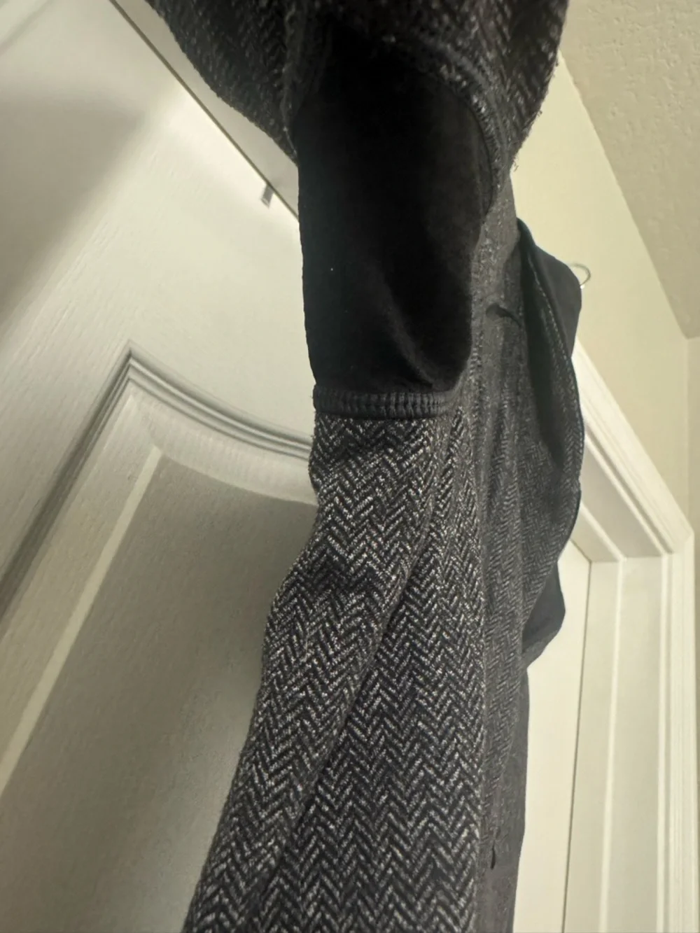 Lululemon Think Fast Herringbone Zip Pullover - Picture 16 of 16